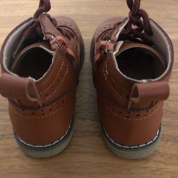 👧Girl or Boy Boots 👦 - Picture 4 of 7